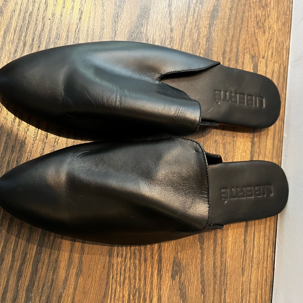 Liberte The Modern Mule-Black
